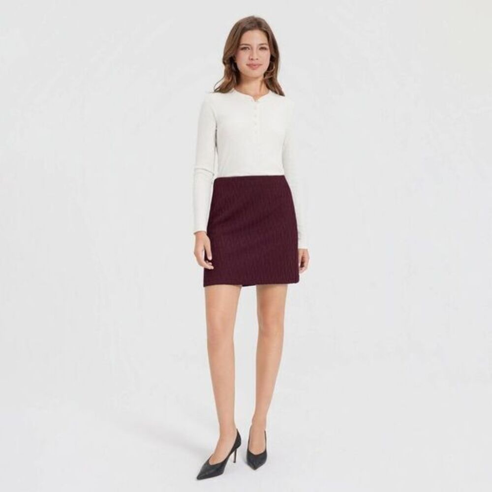 NWT A New Day Burgundy Quilted Mini A-Line Skirt Size 6
